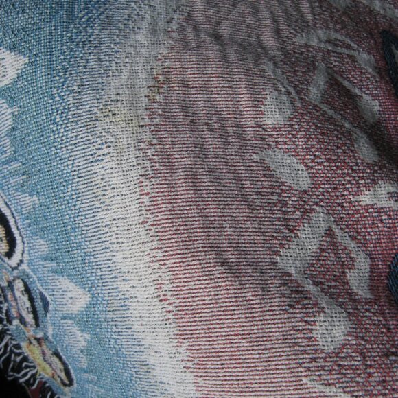 Share Disney World Park It's a Small World Woven Tapestry Lap Blanket 50x33" - Picture 10 of 12